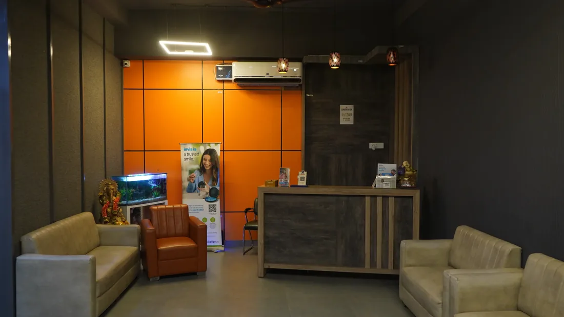 3 Senses Clinics reception and waiting area